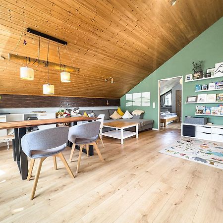 Lovely Three Bedroom Rental Unit 上施陶芬 外观 照片